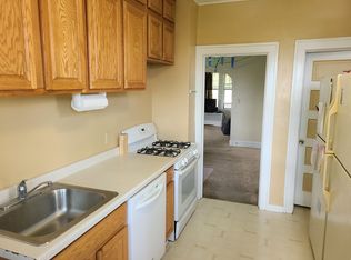 1010 E 9th St, Duluth, MN 55805