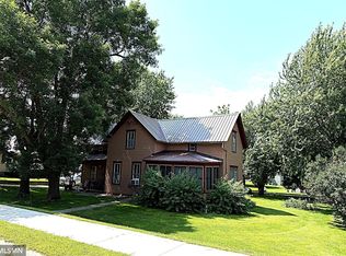 613 Maine Ave, Adrian, MN 56110