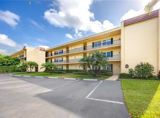 1085 Forest Lakes Dr #8108, Naples, FL 34105