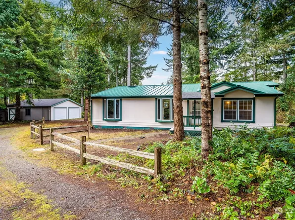 20016 30th Street SW, Lakebay, WA 98349