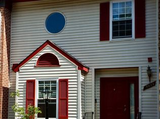 5939 High Meadow Rd, Alexandria, VA 22310