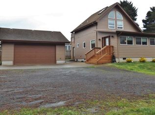 5116 SW Stormwatch Ave, Waldport, OR 97394