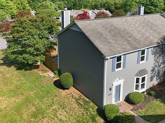 2nd image of 6901 Saxby Ct