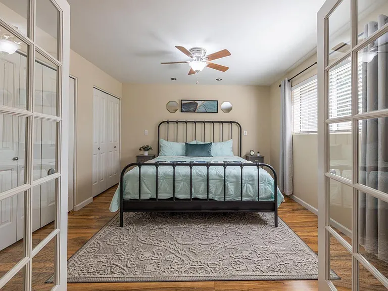 8315 E Orange Blossom Ln — Photo 5