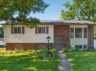 4404 Patston Dr, Saint Louis, MO 63128