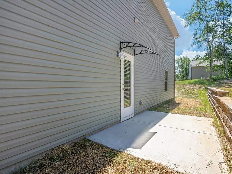 7450 O'Hara St — Photo 24