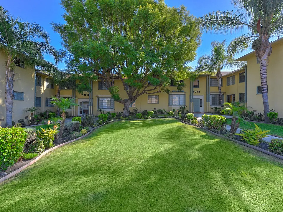 Acclaim at Baldwin Village