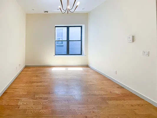 Rented by MySpaceNYC | media 3