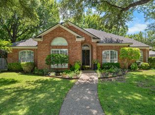 9604 Yellow Stone Rd, Woodway, TX 76712