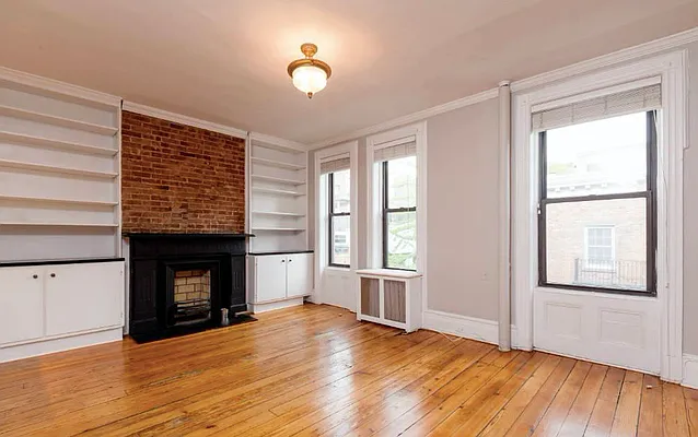 Rented by Sassoon Group | media 7