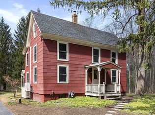 39 Chicopee Row, Groton, MA 01450