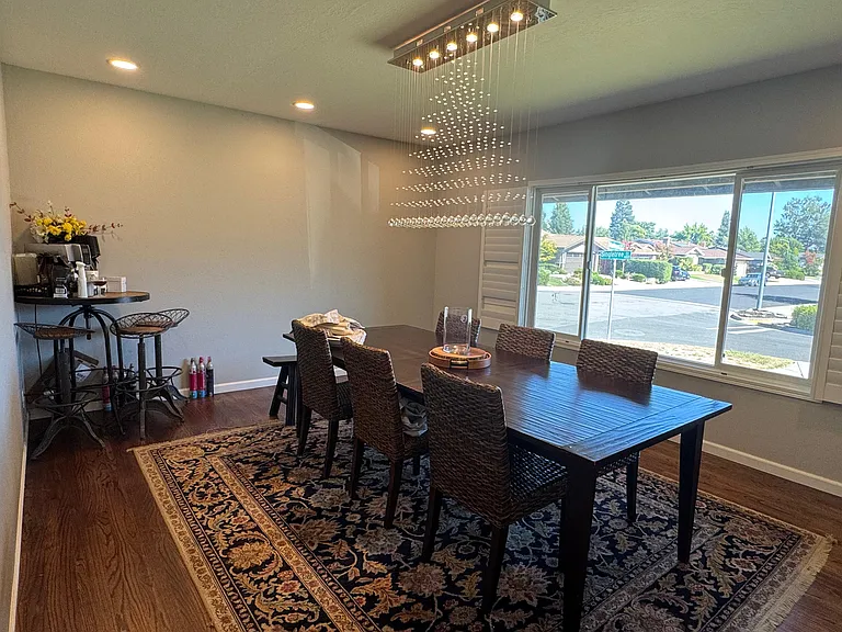 Singletree Ct — Photo 3