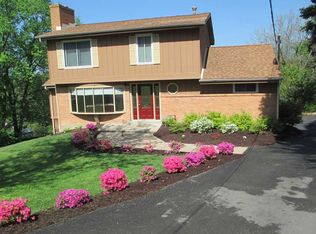 204 Veneze Dr, Pittsburgh, PA 15205