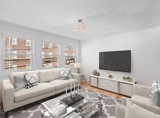 5 Poplar St #3A, Jersey City, NJ 07307