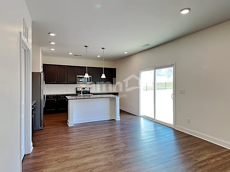 4820 Weber Ct — Photo 6