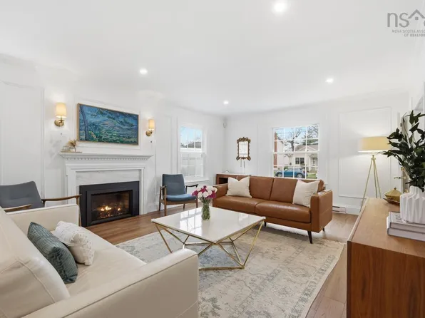 939 Bellevue Ave, Halifax, NS B3H 3L8