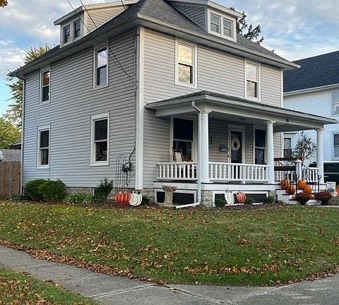 3rd image of 89 Ann St