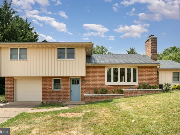 915 Orrs Bridge Rd, Mechanicsburg, PA 17050