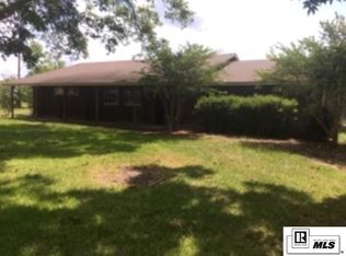 753 Highway 876, Gilbert, LA 71336