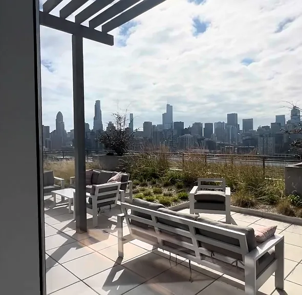 1160 N Larrabee St #1016 — Photo 12