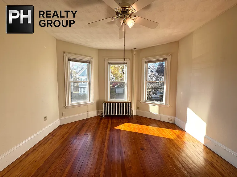 26 Melendy Ave #2 — Photo 4