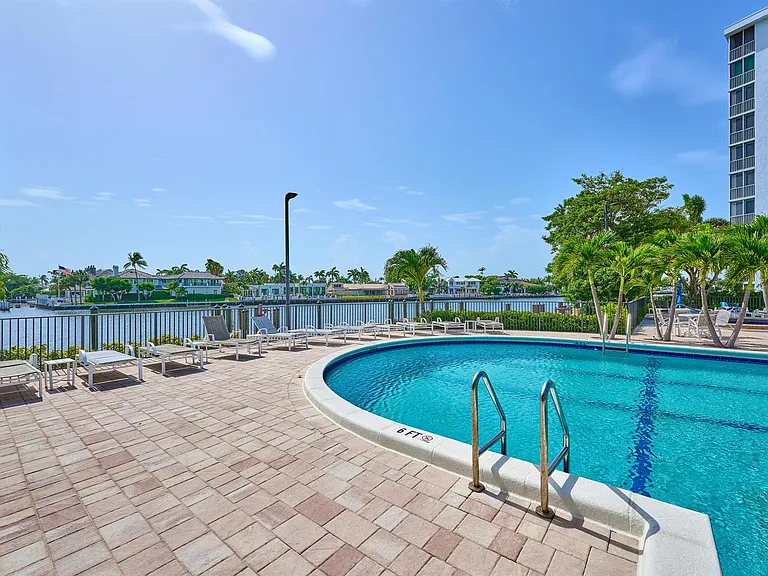 3420 S Ocean Blvd — Photo 32