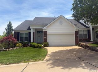 994 Shire Ln, Eureka, MO 63025