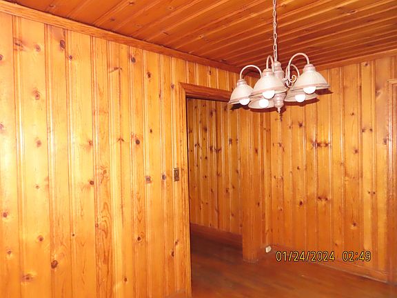 3rd image of 57 Brentwood Dr