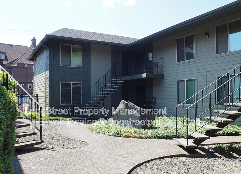 2615 NW Harrison Blvd #14 — Photo 3
