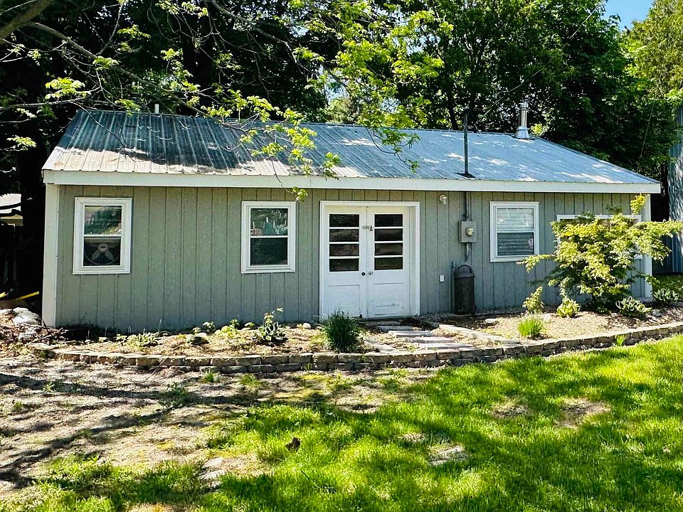 12328 Virginia, Bellaire, MI 49615 Zillow