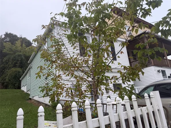27 Havell Street, Ossining, NY 10562