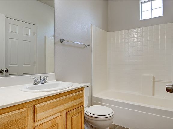 2nd image of 5855 Valley Dr Unit 2097