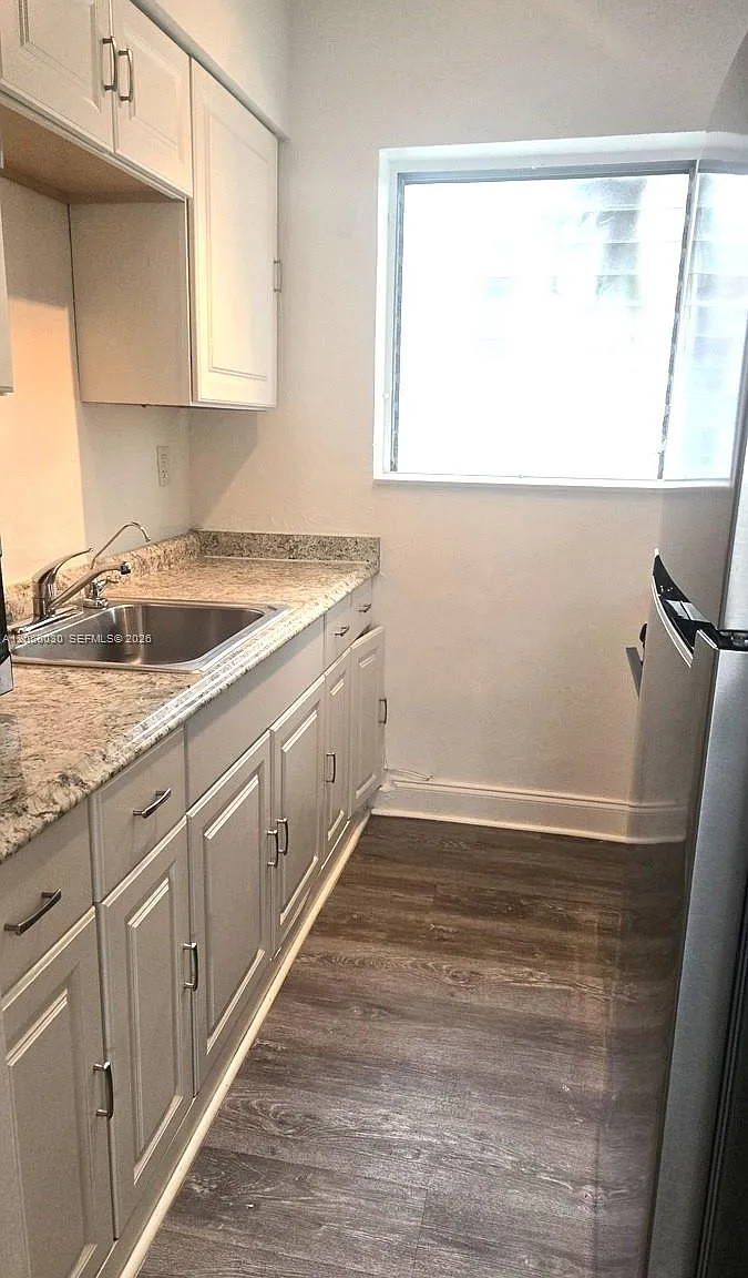 The William Lee Condo — Photo 3