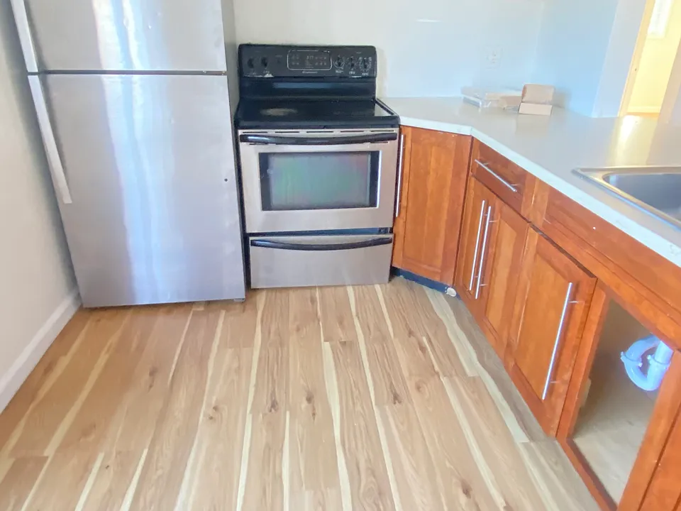 261 Reis Ave #1