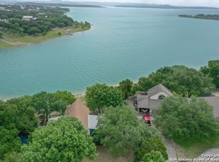 648 Rimrock Pass, Canyon Lake, TX 78133