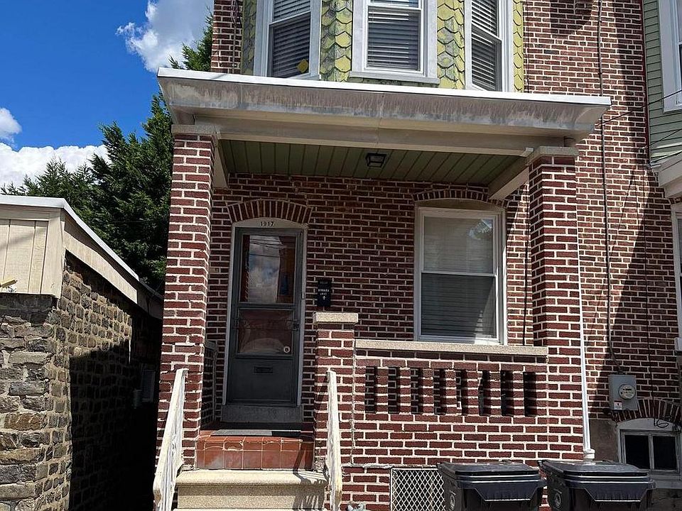 1st image of 1917 Howland St