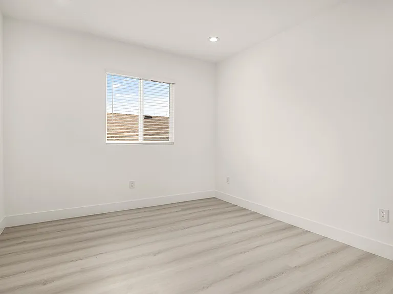 919 N Beaudry Ave #1/2 — Photo 9