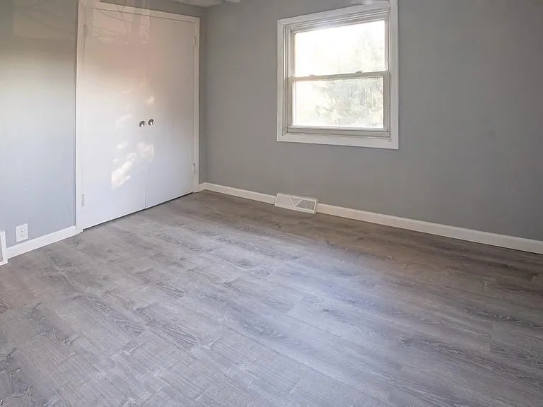 1399 Barlow Rd #1 — Photo 11