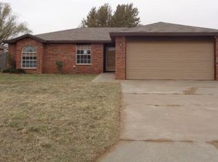 3911 Stevens St, Plainview, TX 79072