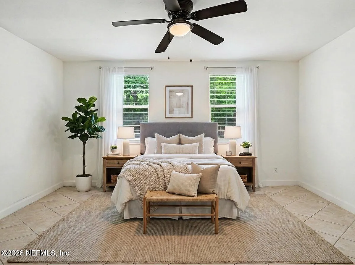 1 bed, 1.0 bath, 725 sqft, $1,100 — Photo 4