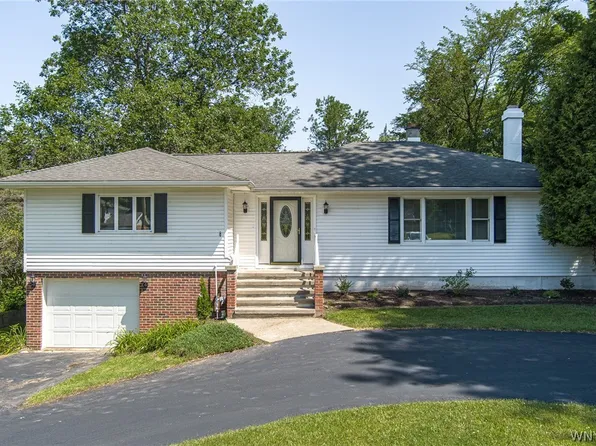1361 Staley Rd, Grand Island, NY 14072