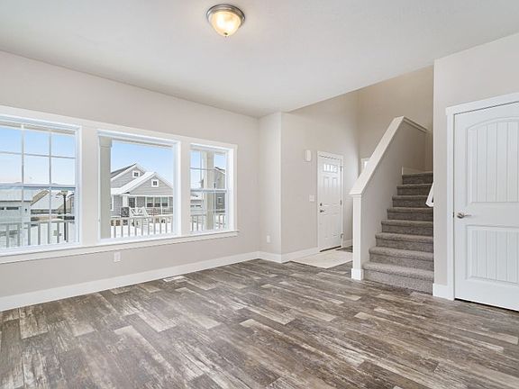 2nd image of 10494 Sunbranch Dr
