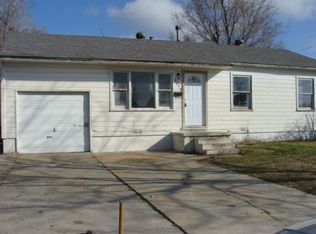 6277 E Latimer Pl, Tulsa, OK 74115