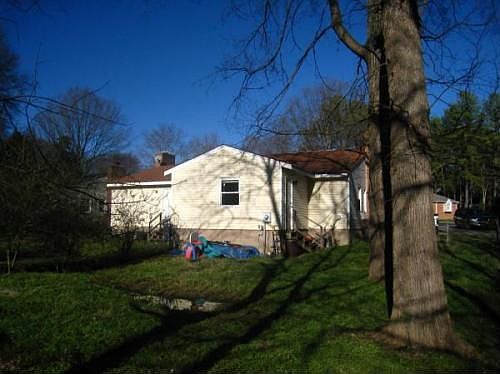2nd image of 8625 Crows Nest Ln