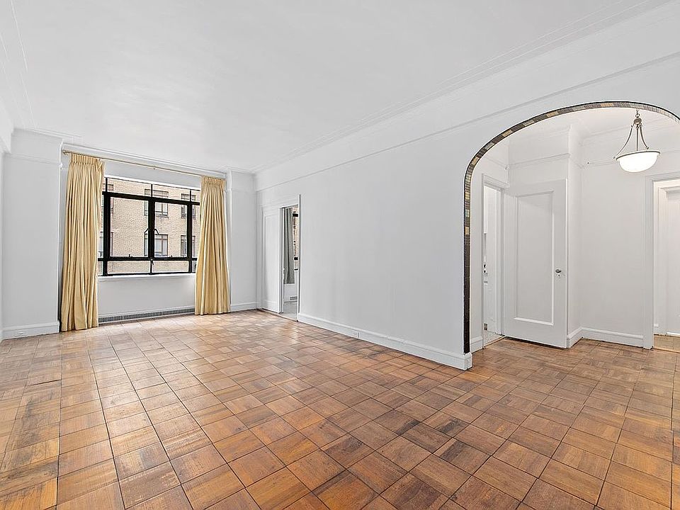 1st image of 25 Central Park W APT 3D