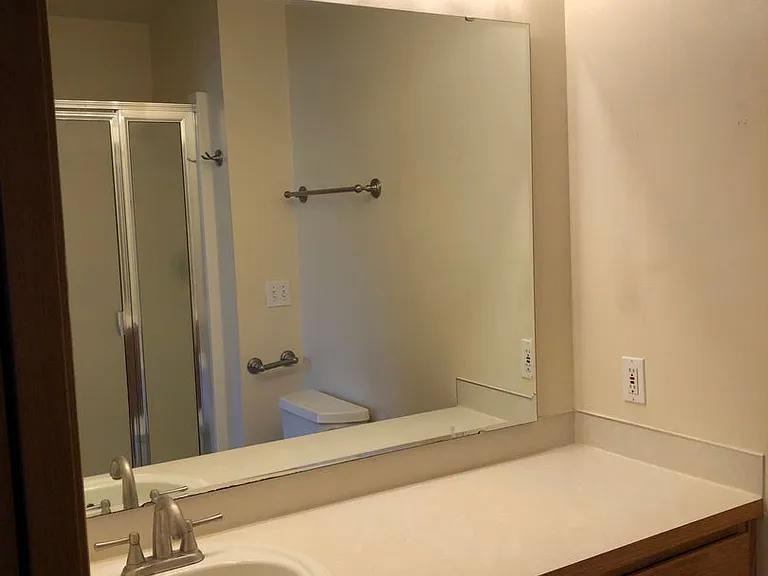 749 SW Regency Dr — Photo 9