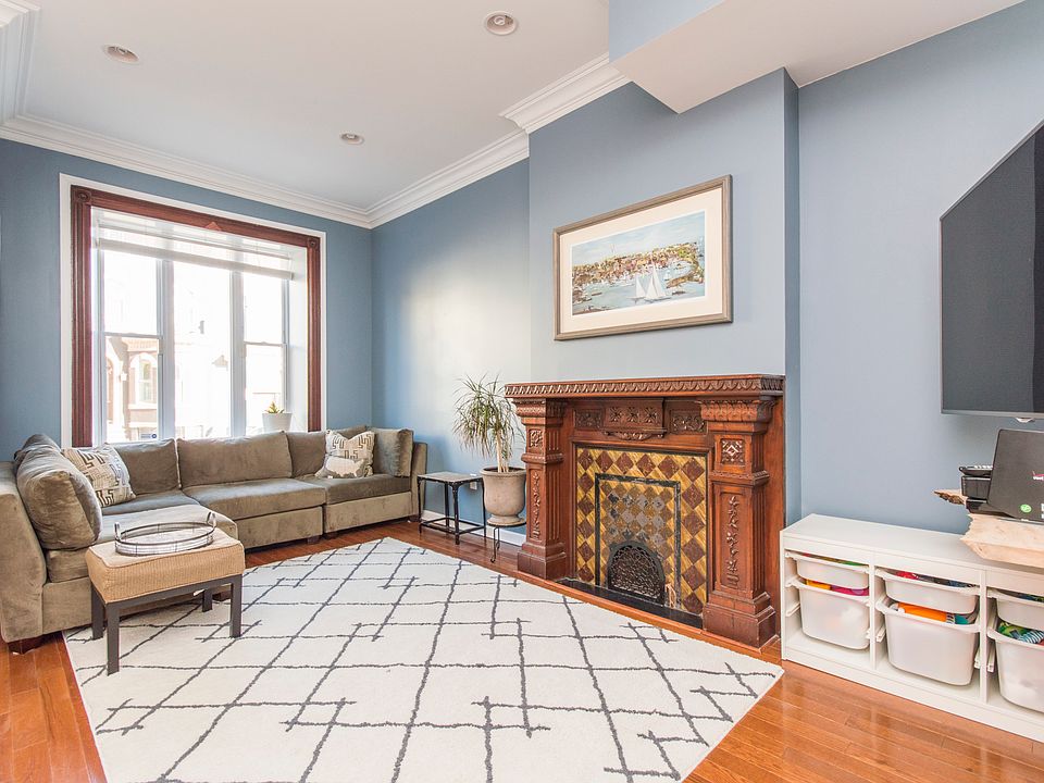 1st image of 3004 W Girard Ave