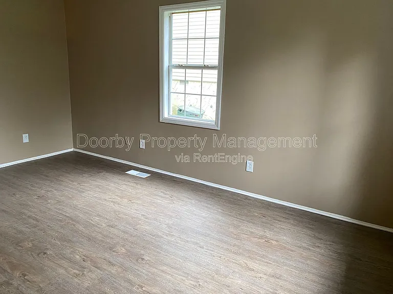 3916 Blanchard St — Photo 5