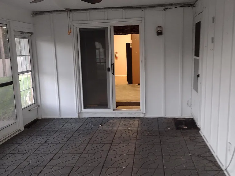 11848 Knollsprings Ct — Photo 24
