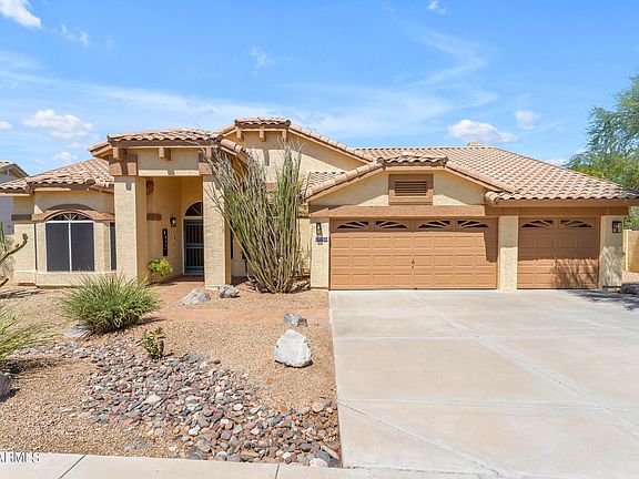 2nd image of 17720 W CACTUS FLOWER Drive